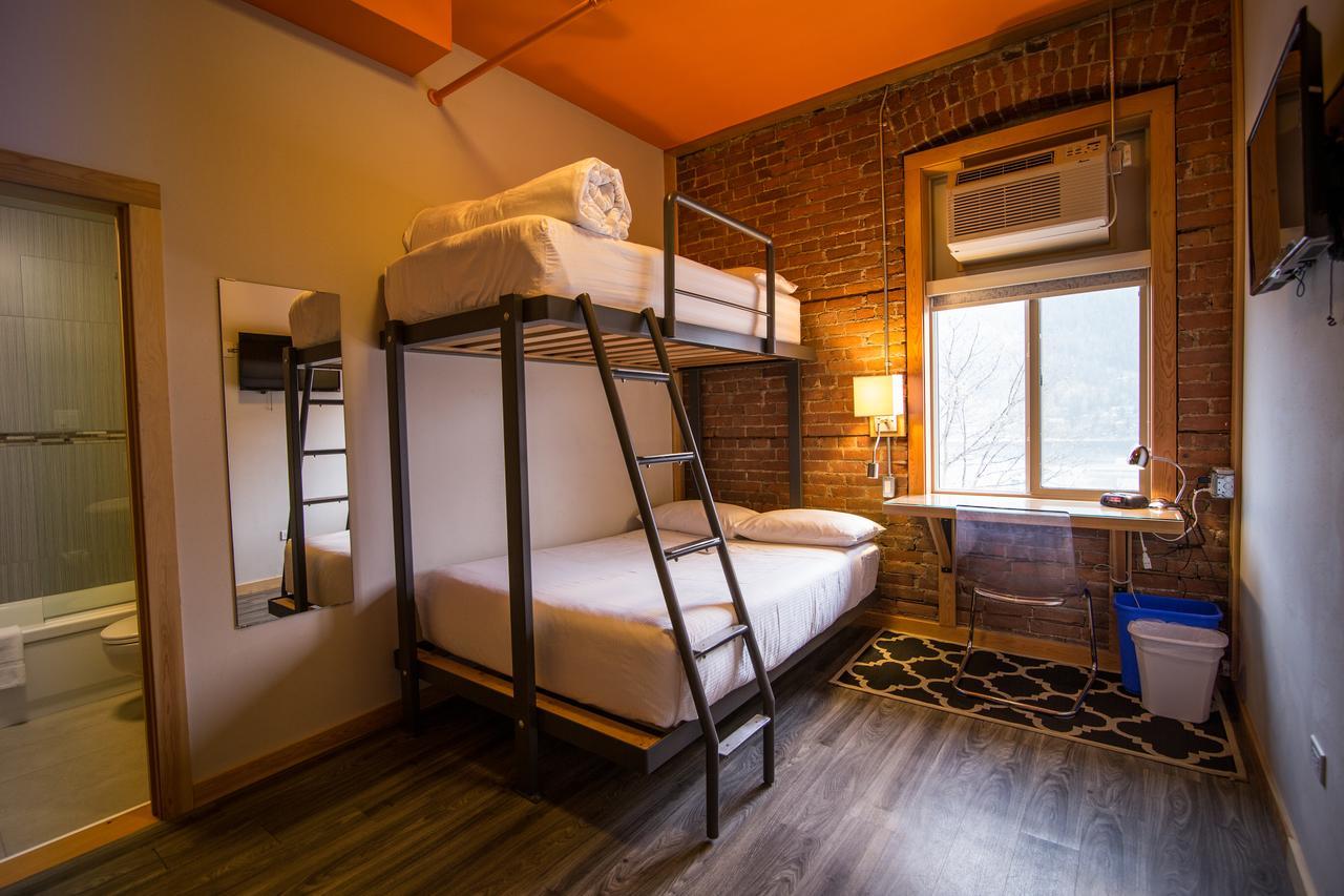 Adventure Hotel ネルソン エクステリア 写真