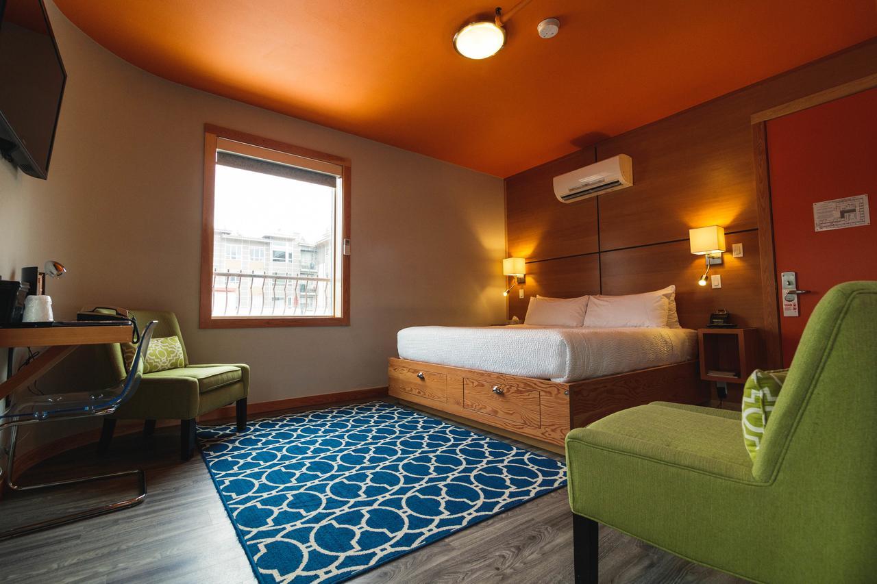 Adventure Hotel ネルソン エクステリア 写真