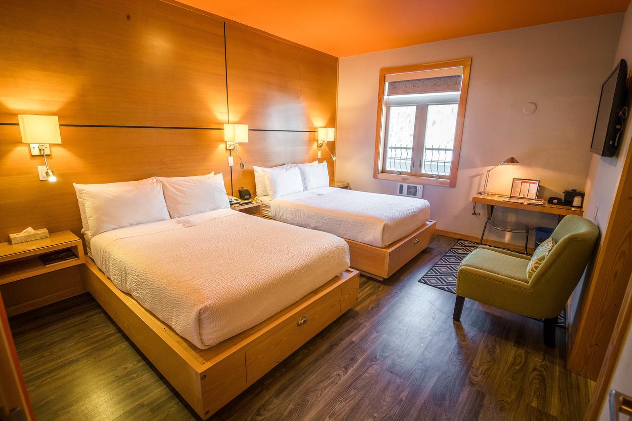 Adventure Hotel ネルソン エクステリア 写真