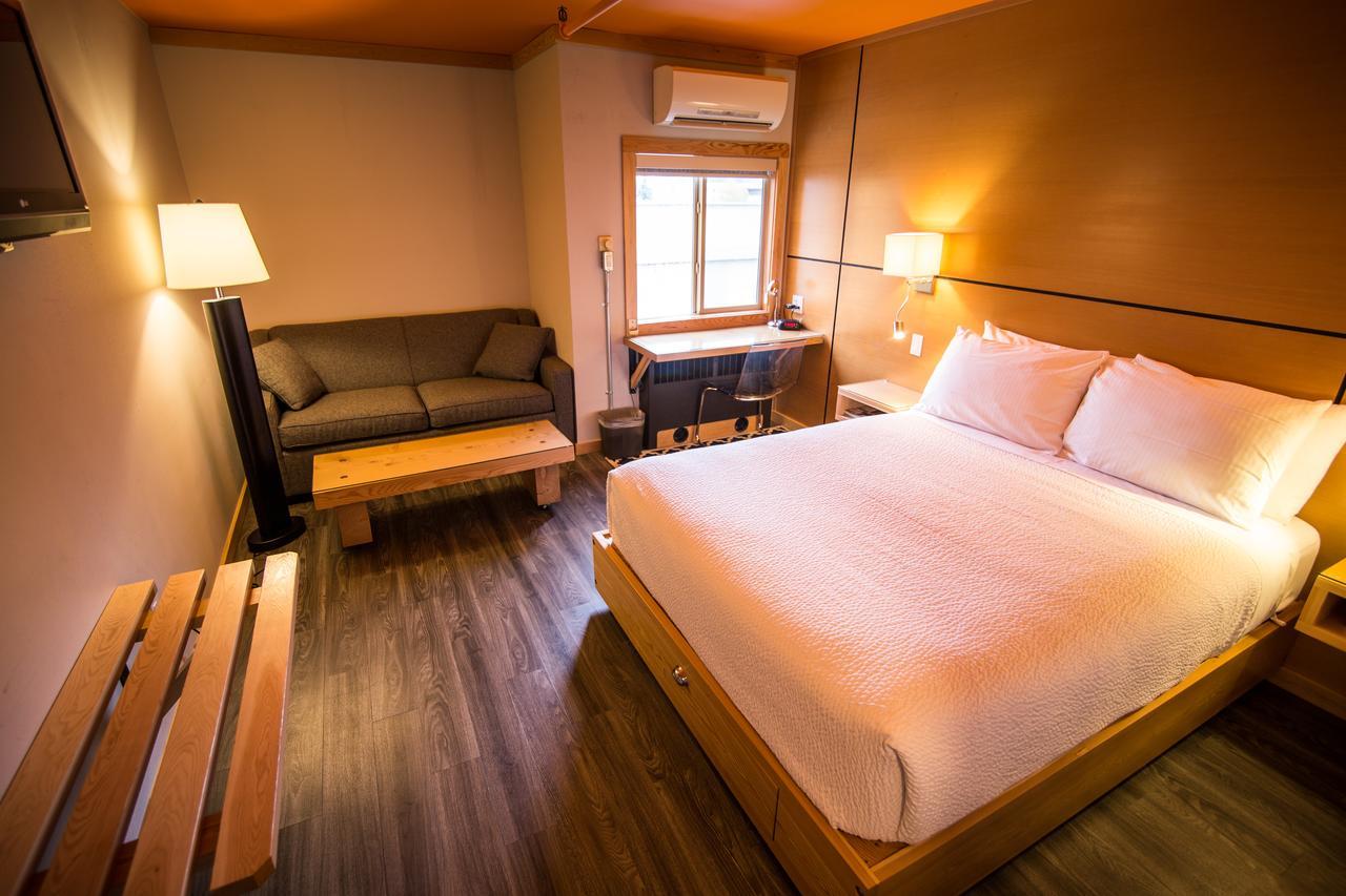 Adventure Hotel ネルソン エクステリア 写真