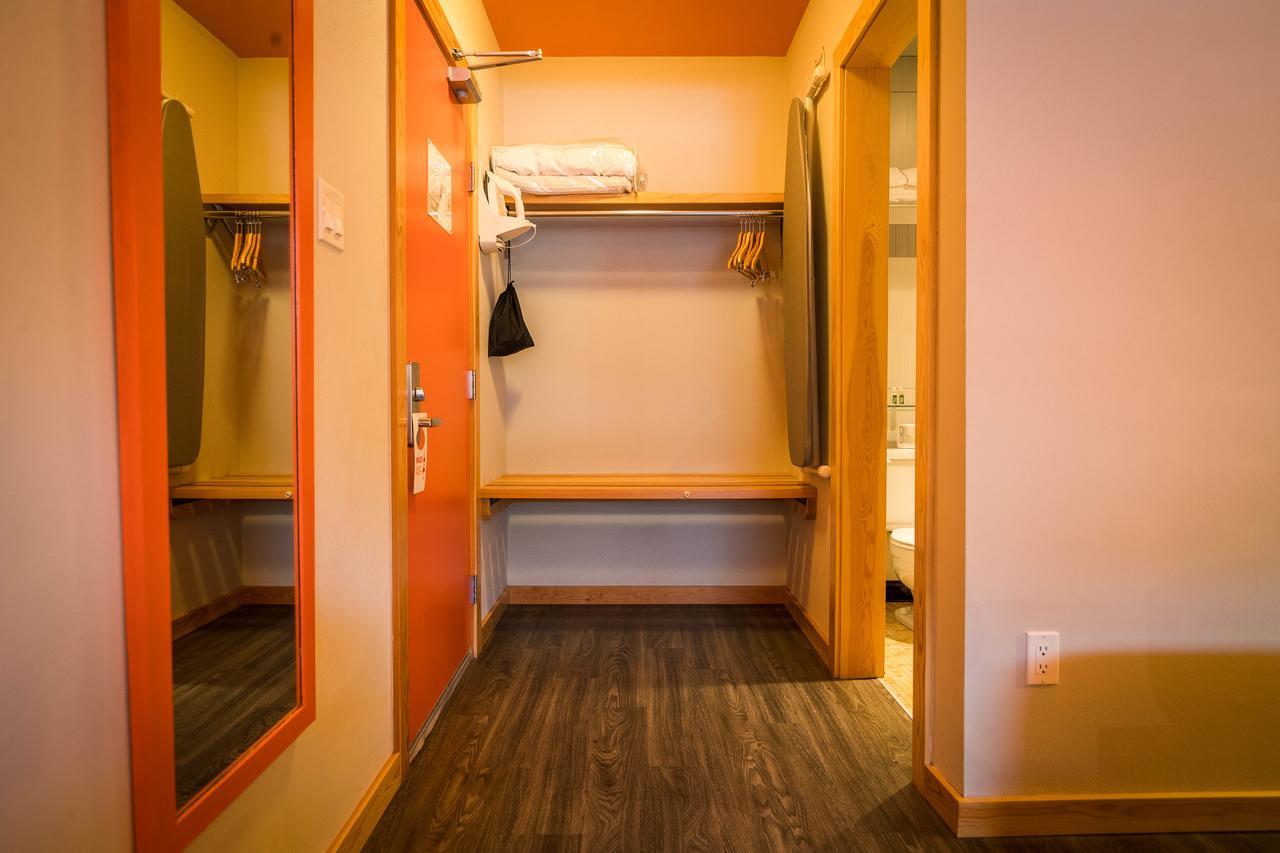 Adventure Hotel ネルソン エクステリア 写真