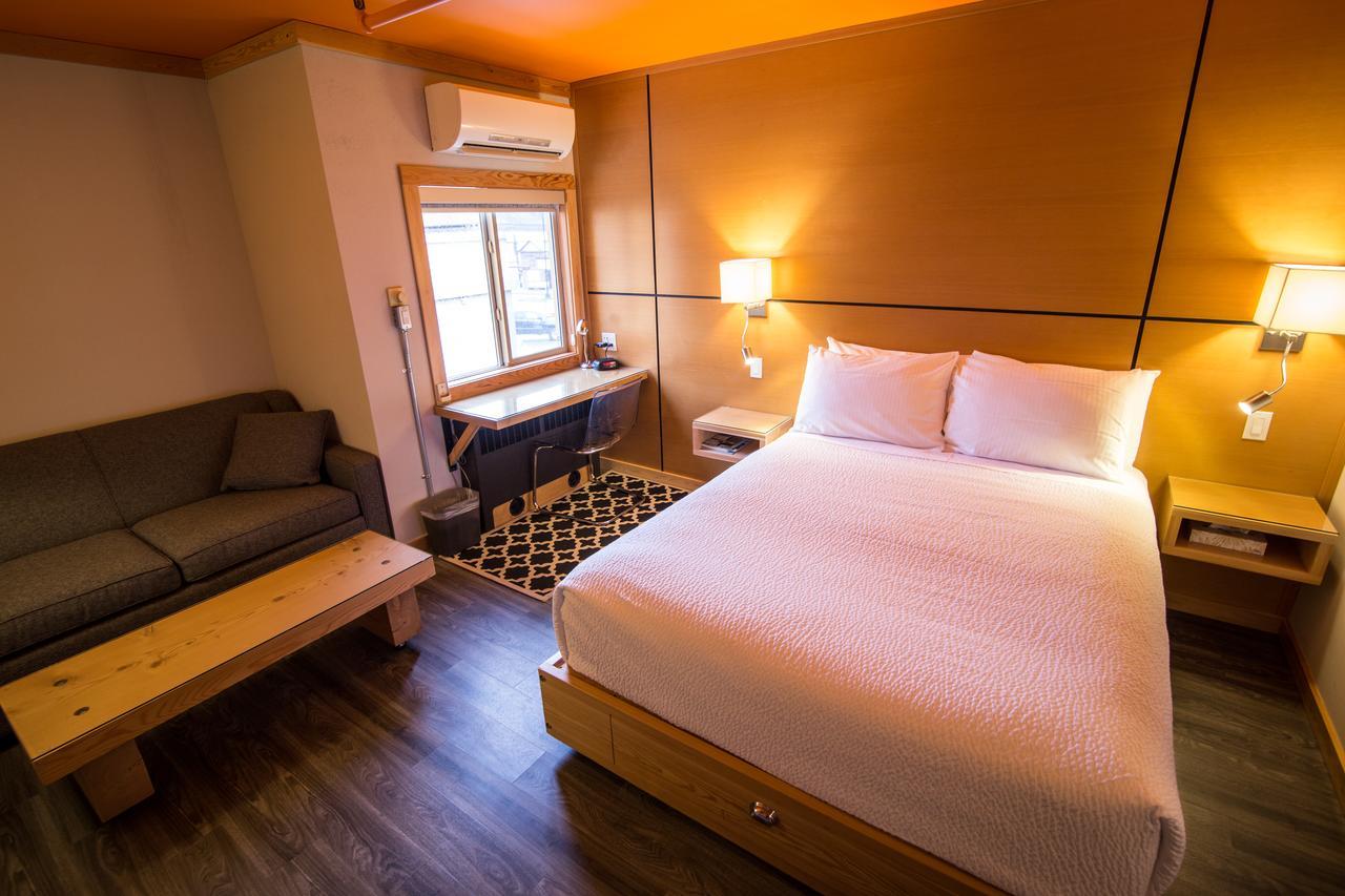 Adventure Hotel ネルソン エクステリア 写真